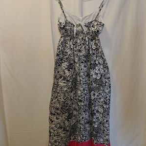 Aeropostale Dresses - Aeropostale Black & White Floral Maxi Dress Aeropostale Dresses - Aeropostale Black & White Floral Maxi Dress